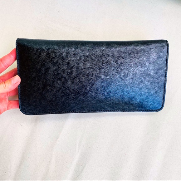 Tory Burch Black Kira Envelope Clutch EUC - Picture 9 of 9